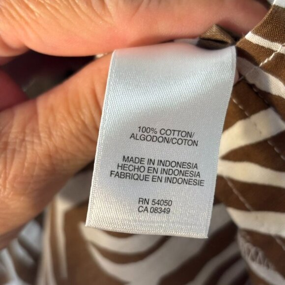 Jones New York Sport Brown & White Zebra Print Button-Up Long Sleeve Shirt - Picture 8 of 13